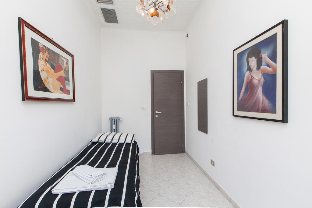 Apartop Rome Room photo